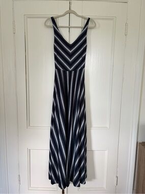 anthropologie mare mare pleated maxi dress Mare Mare Strapless Lace Maxi Dress